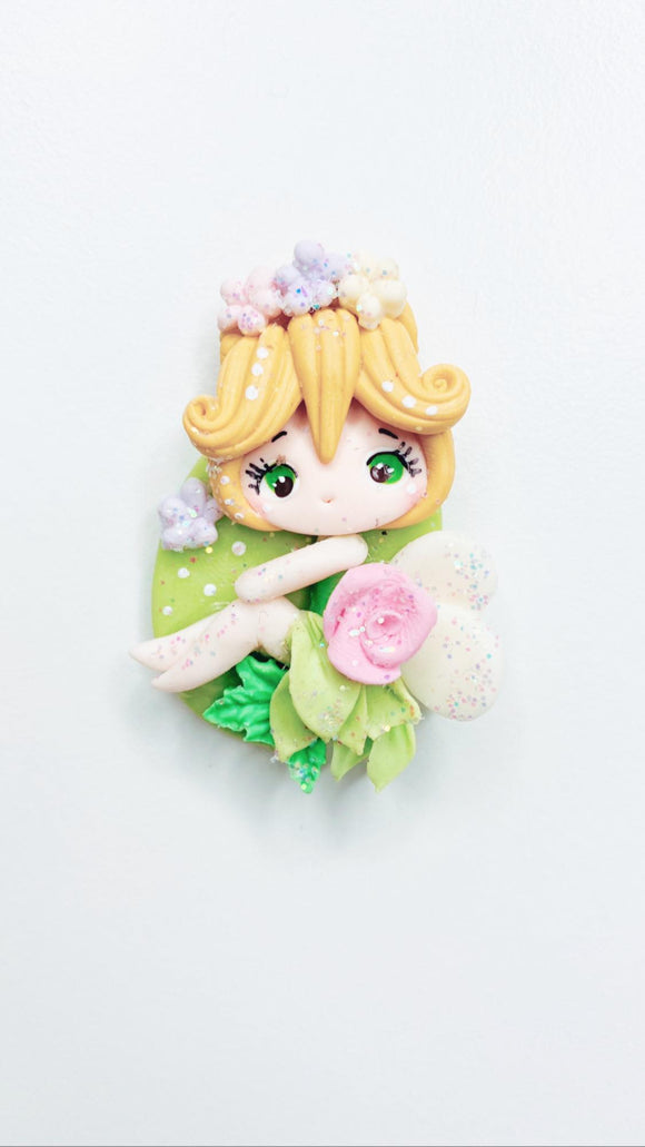 The fairy with green dress